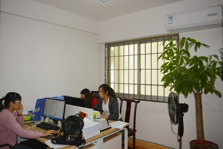 ��˾����